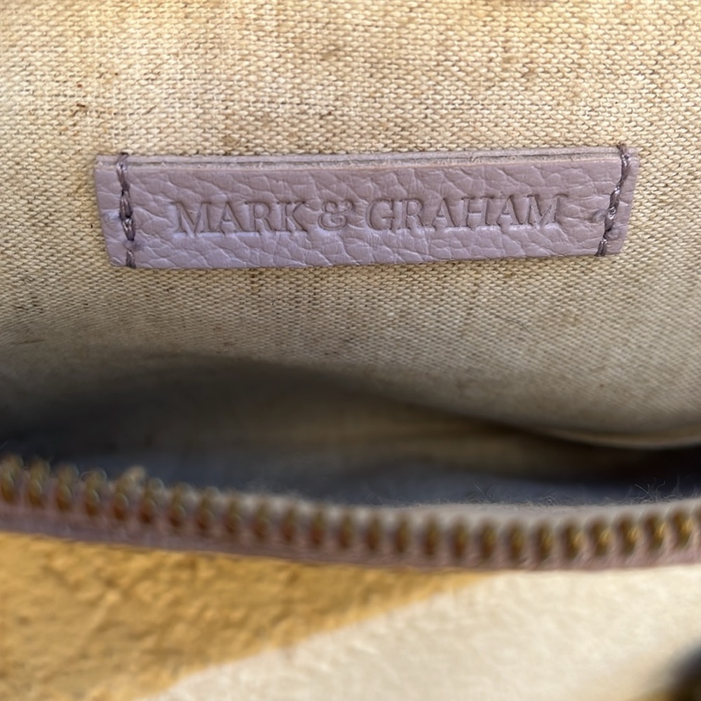 Authentic Mark & Graham Leather Zip Pouch - Picture 9 of 16
